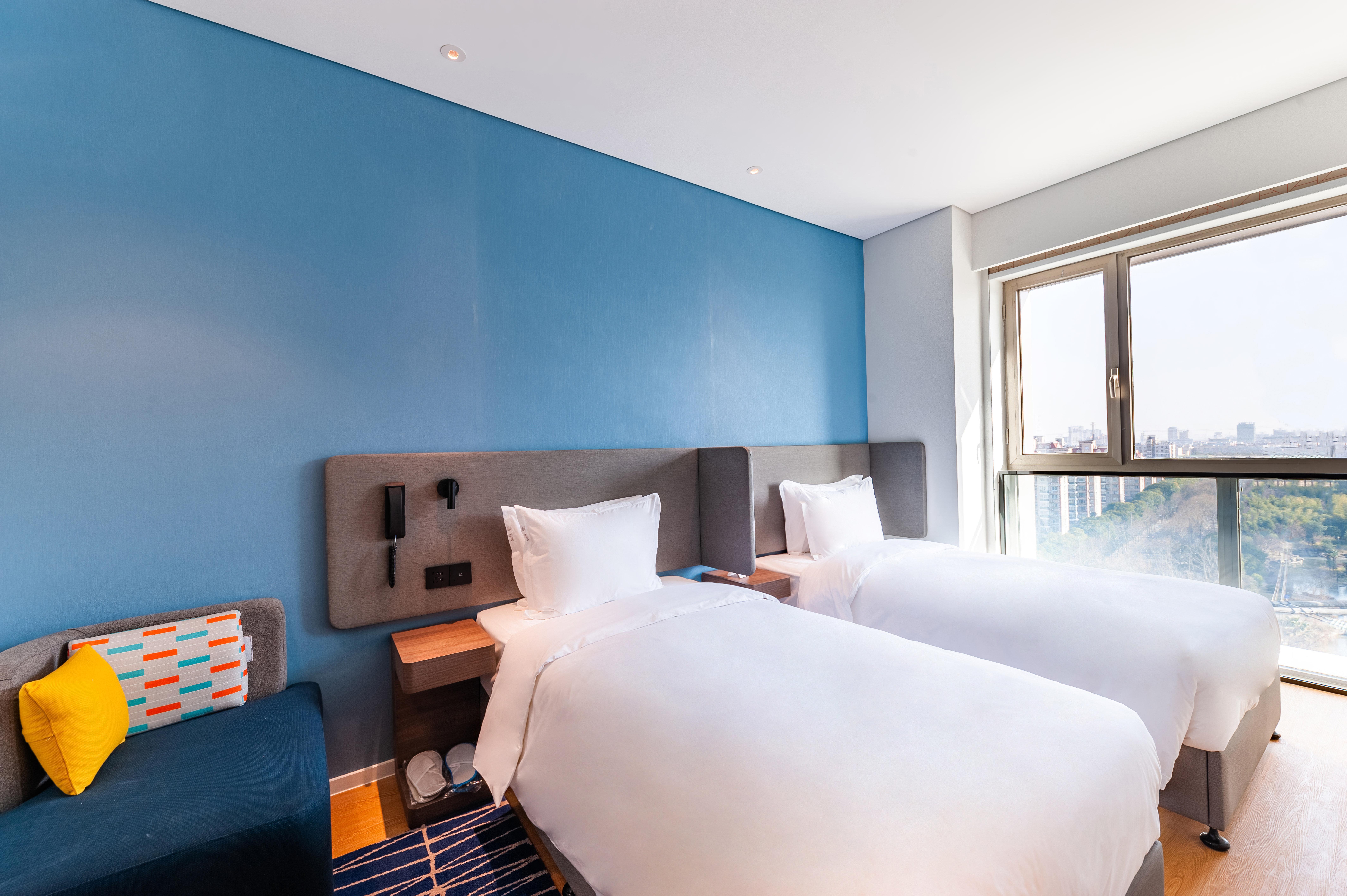 Holiday Inn Express Shanghai Baoyang By Ihg Exterior photo